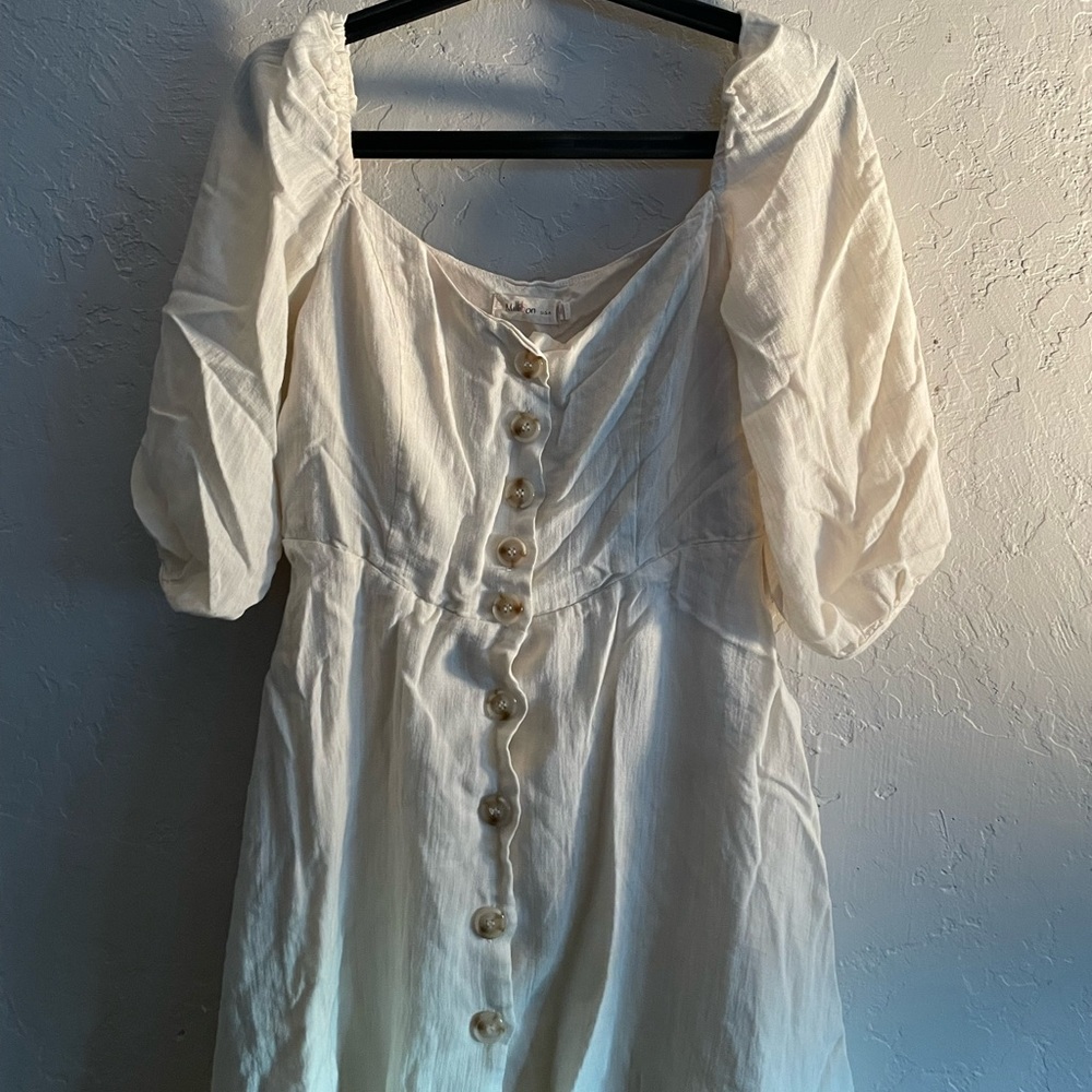 Perfect linen summer dress